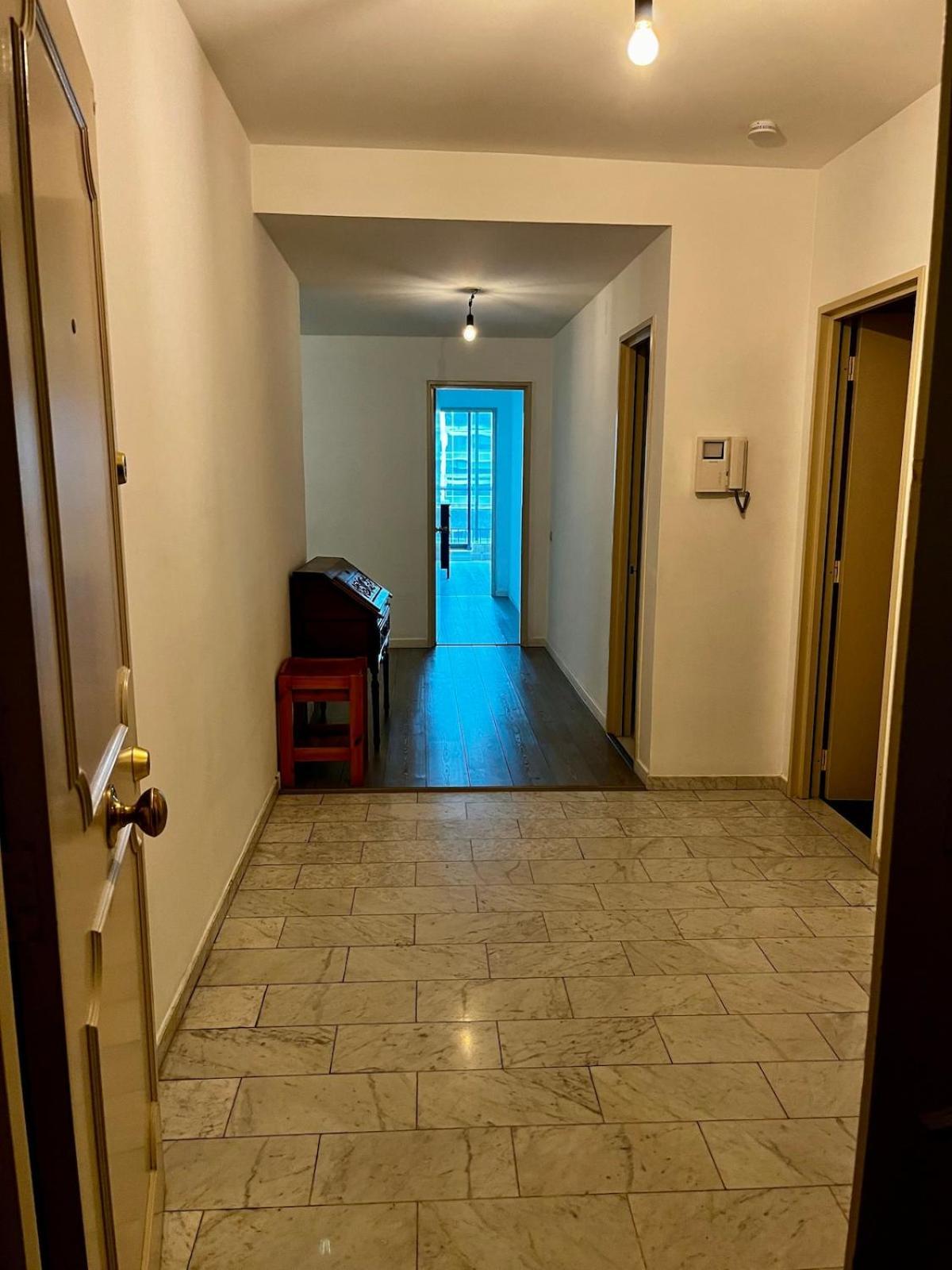 Big Apartment With Parking In Антверпен Екстер'єр фото